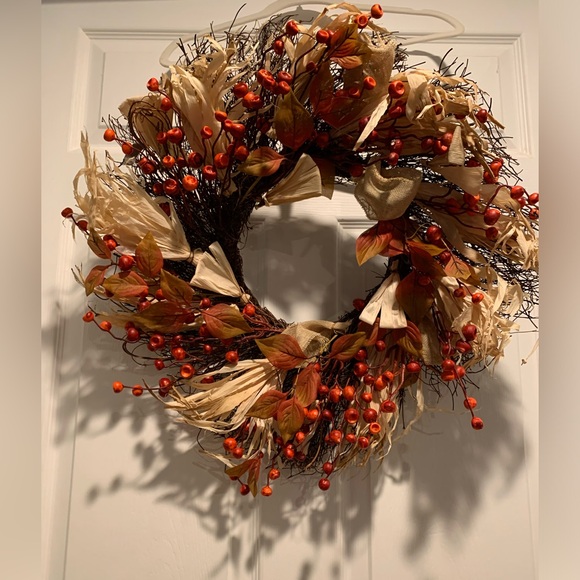 Fall Wreath, Great Condition, 22-23” Width, 8” Inside Diameter - Picture 2 of 16